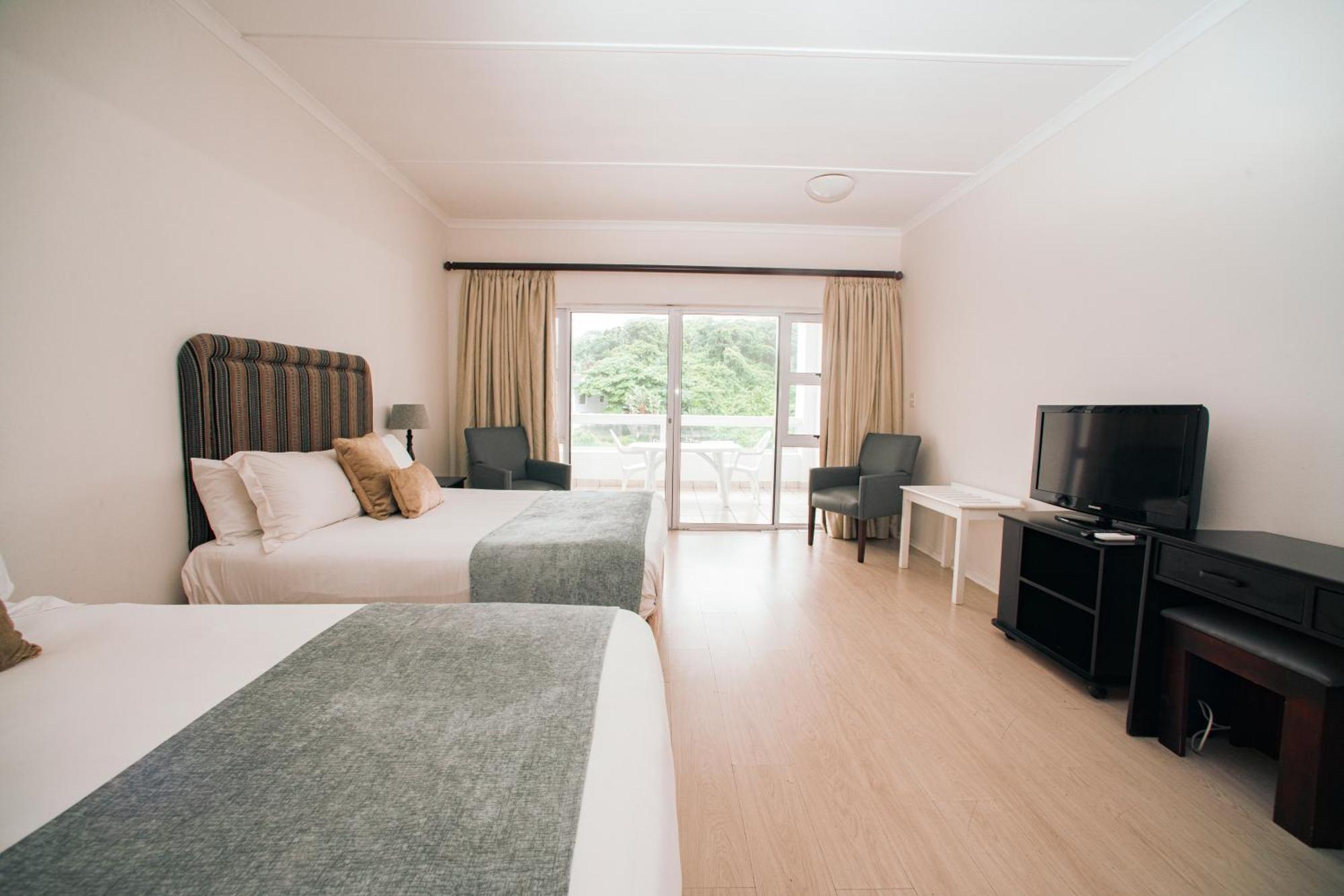 The Estuary Hotel & Spa Port Edward Εξωτερικό φωτογραφία